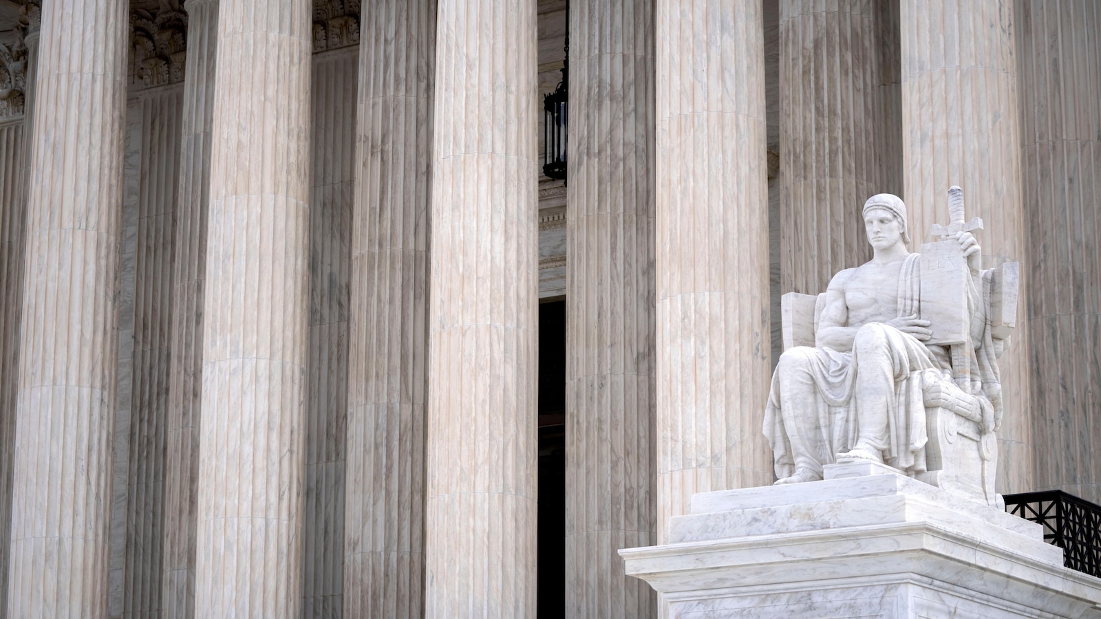 Supreme Court wrestles with GOP-led states' efforts to regulate social media platforms
